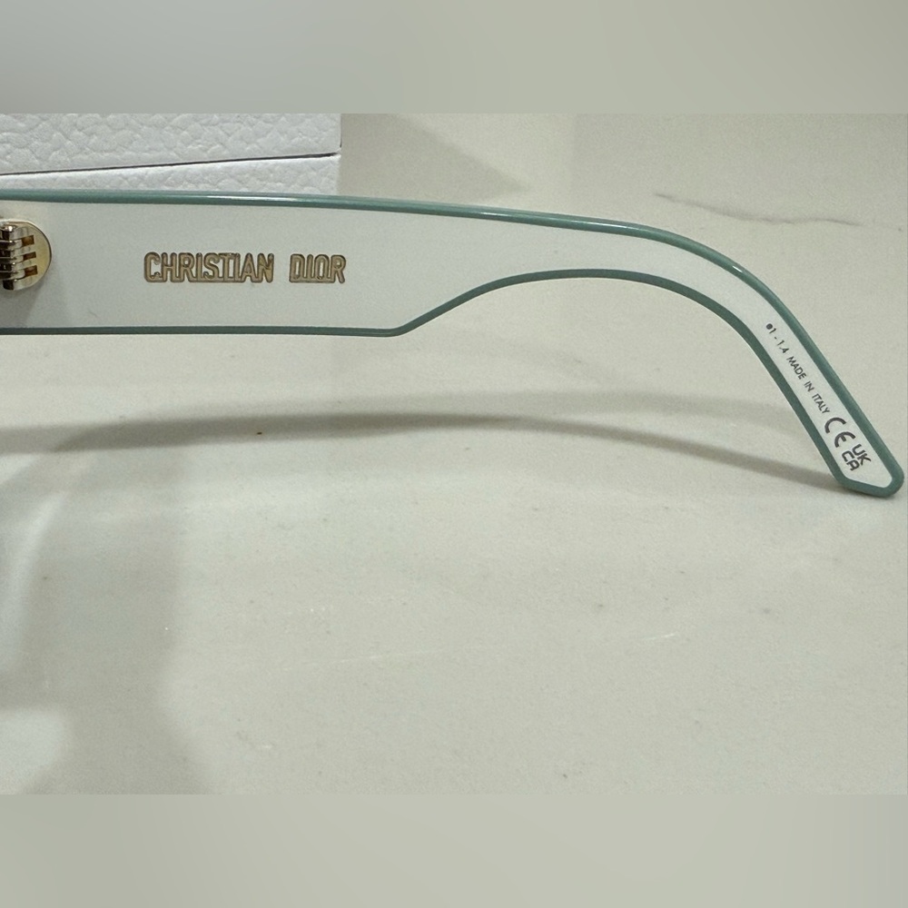 DIOR Pacific S2U sunglasses - Picture 8 of 16